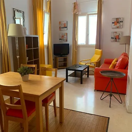 Singular Peral Apartment Seville
