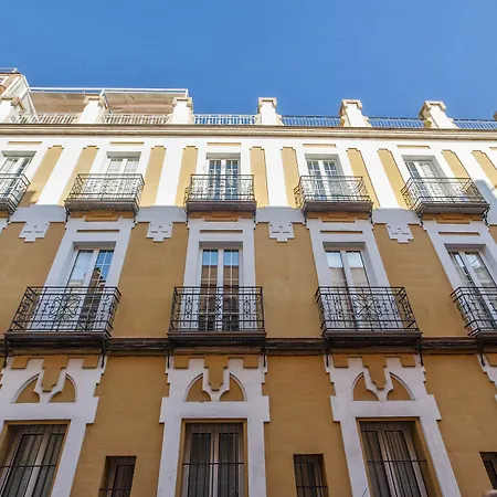 Singular Peral فندق إشبيلية