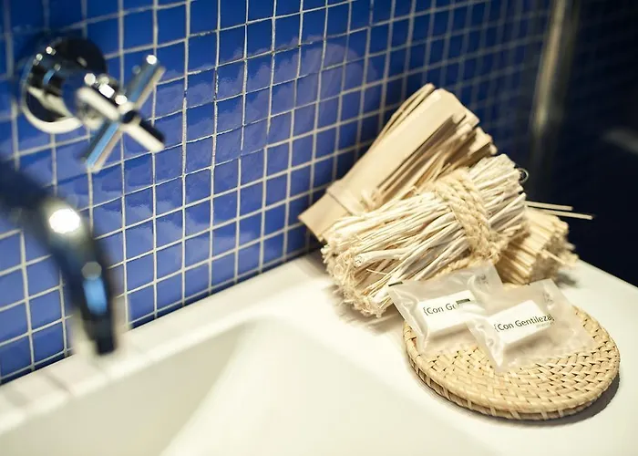 Singular Peral Hotel